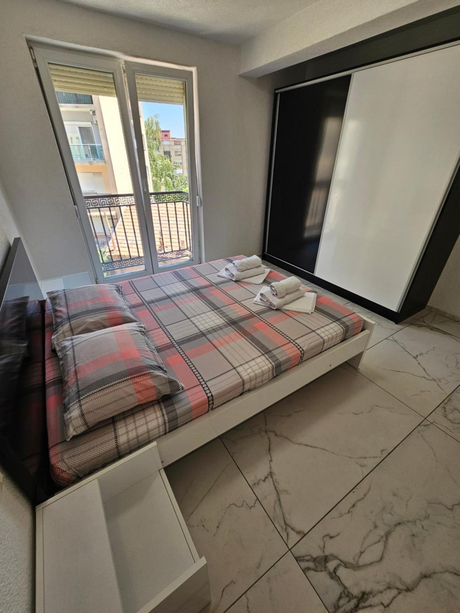 Xxl Apartments City Centar Bitola Exterior foto